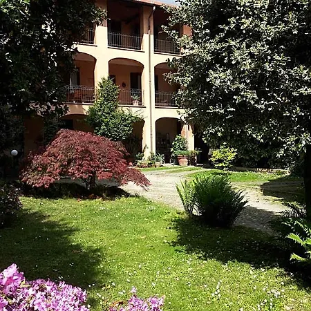 Il Cortile Malpensa 3* Casorate Sempione