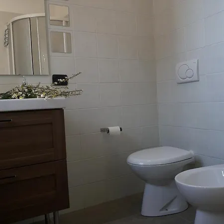ベッド・アンド・ブレックファスト Il Cortile Malpensa 3*